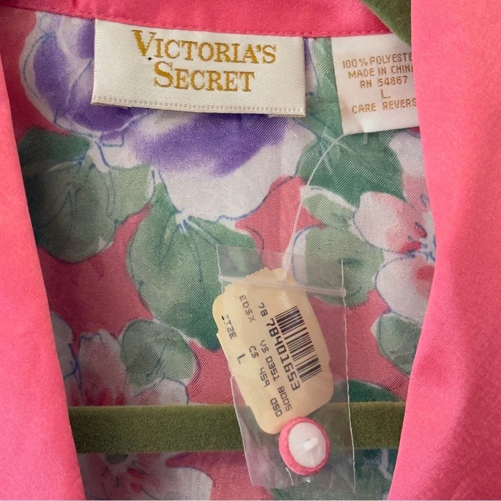 BNWT Vintage Victoria’s Secret Gold Label Floral Short Sleeve Shorts Pajama Set